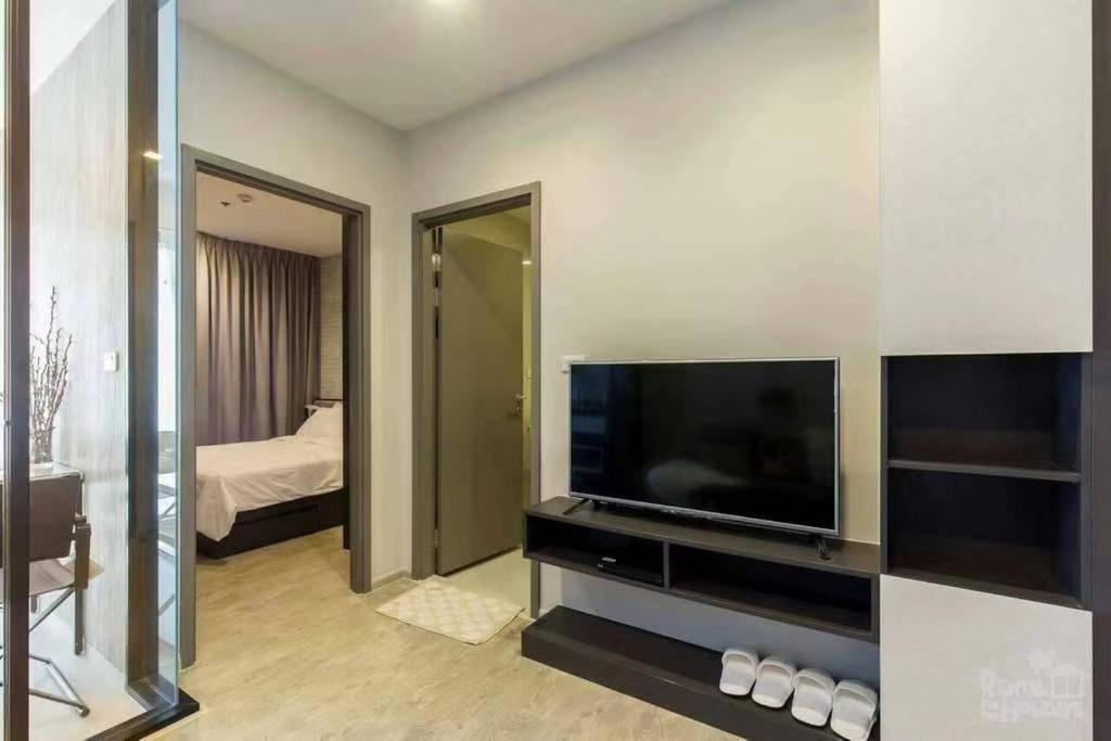 The Base Central Pattaya Seaview Eksteriør billede