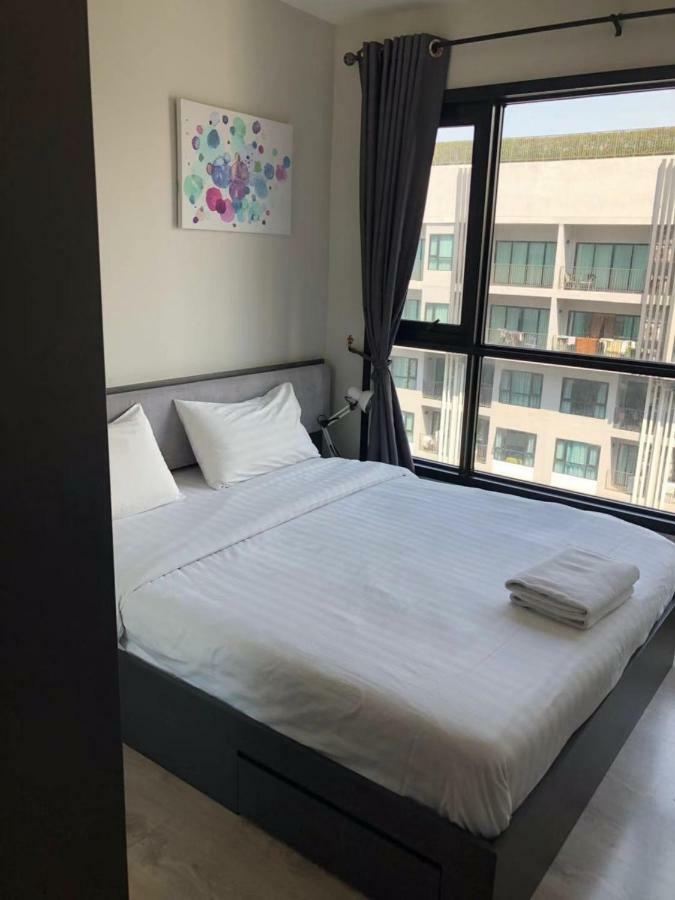 The Base Central Pattaya Seaview Eksteriør billede